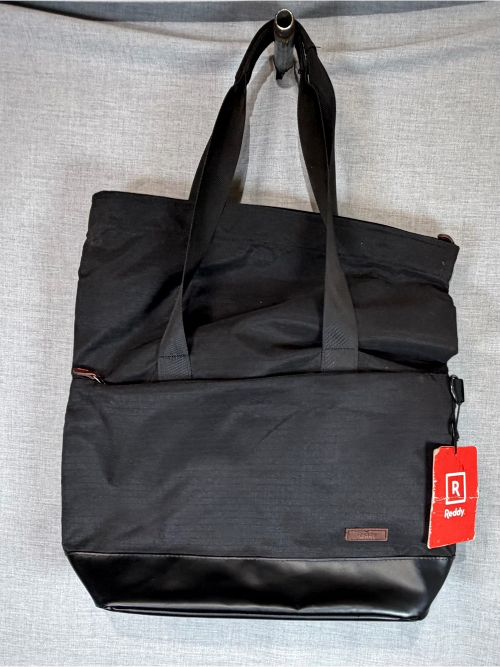Reddy Black Weekender Bag